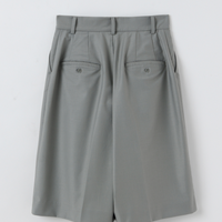 センタープレスハーフパンツ